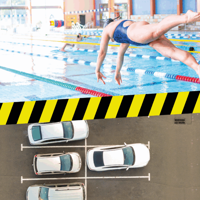 Das Bild ist in der Mitte durch ein Absperrband geteilt. Oben ist eine Schwimmerin, die vom Startblock in unserem Sportbad springt zu sehen. Unten sieht man eine Aufnahmen aus der Vogelperspektive eines Parkplatzes.